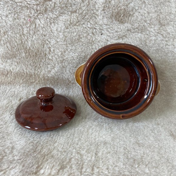 Vintage Stoneware Small Bean Pot in Tan and Brown Glaze - Picture 5 of 11